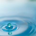 水