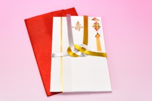 韓国　結婚式　日本　違い　ご祝儀　服装　撮影　食事　費用　服装　タブー　チマチョゴリ　前撮り　衣装　コネスト